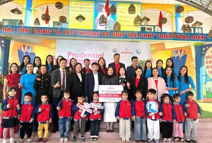 Trao tặng trang thiết bị giảng dạy, học tập và sinh hoạt cho Trường Mầm non Bắc Sơn A- Ảnh 1.