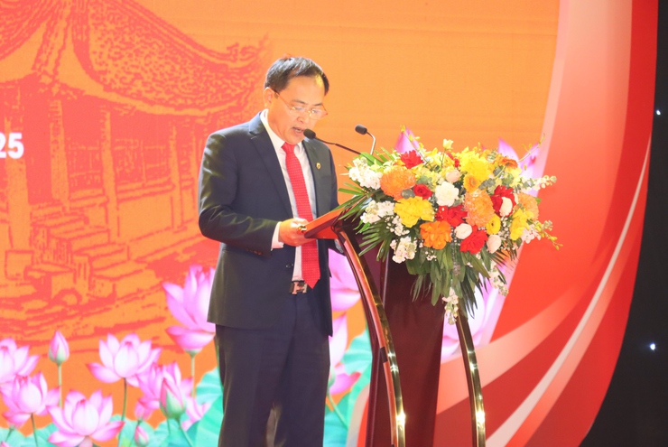 Xã Phú Xuyên: Ấn tượng, đặc sắc Khai mạc Lễ hội vinh danh làng nghề và tuần văn hoá - du lịch, thương mại làng nghề năm 2025- Ảnh 5.