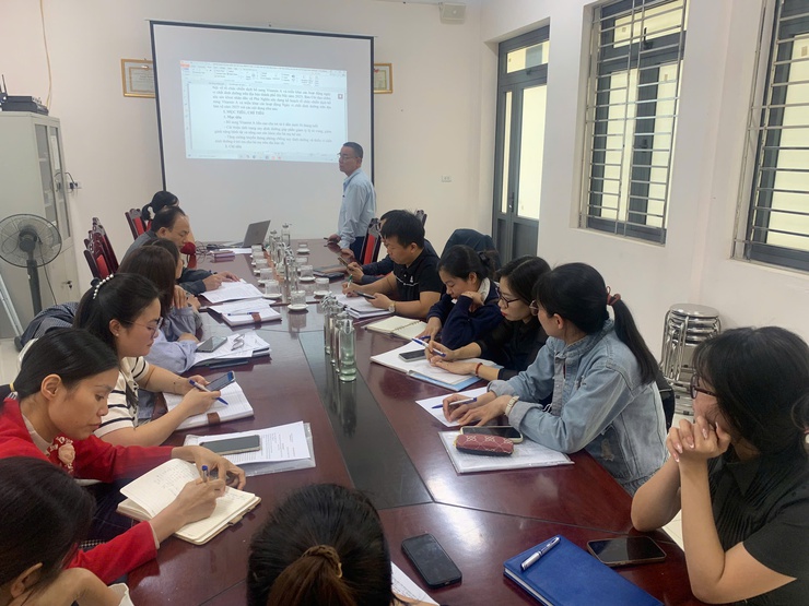 Trạm Y tế xã Phú Nghĩa tổ chức hội nghị triển khai chiến dịch uống vitamin A đợt II năm 2025- Ảnh 1.