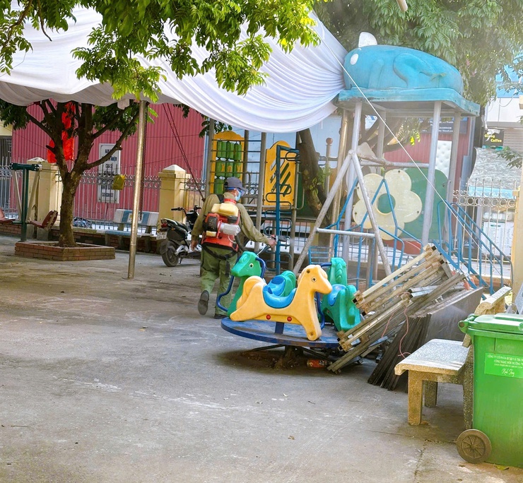 Phường Thanh Liệt tăng cường các biện pháp phòng chống sốt xuất huyết, bảo vệ sức khỏe người dân- Ảnh 2.