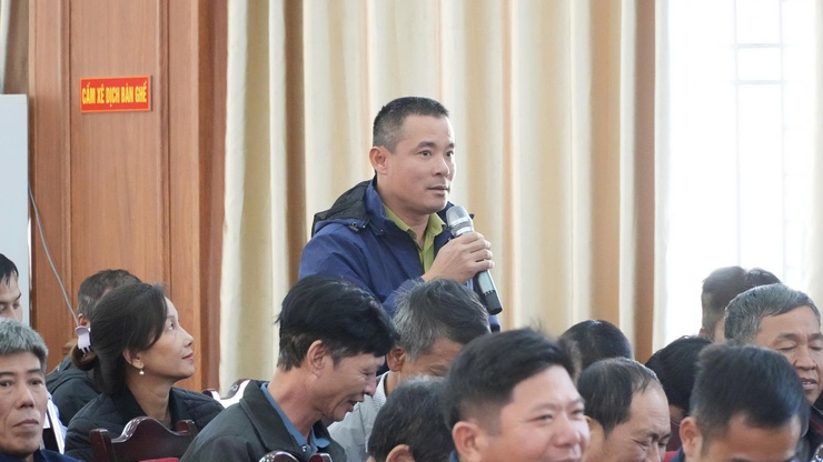 UBND XÃ TỔ CHỨC HỘI NGHỊ ĐÔN ĐỐC TIẾN ĐỘ LÀM SẠCH DỮ LIỆU GPLX, ĐĂNG KÝ XE MÁY- Ảnh 2.