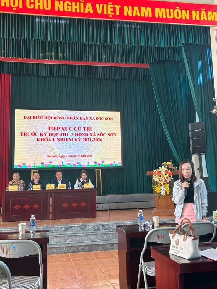 TỔ ĐẠI BIỂU ĐƠN VỊ BẦU CỬ SỐ 04 XÃ SÓC SƠN TIẾP XÚC CỬ TRI TRƯỚC KỲ HỌP THỨ 3 HĐND XÃ KHÓA I- Ảnh 5.