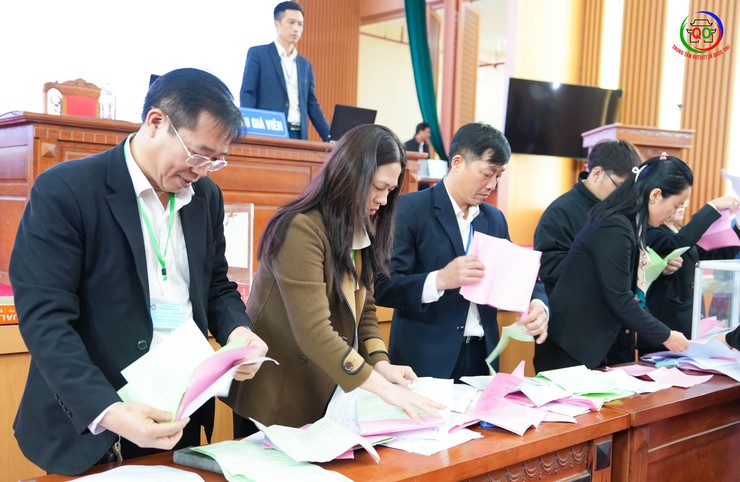 Xã Quốc Oai tổ chức thành công phiên đấu giá quyền sử dụng đất đầu tiên sau sáp nhập chính quyền địa phương 2 cấp- Ảnh 13.