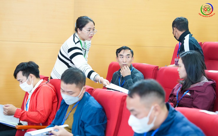 Xã Quốc Oai tổ chức thành công phiên đấu giá quyền sử dụng đất đầu tiên sau sáp nhập chính quyền địa phương 2 cấp- Ảnh 5.