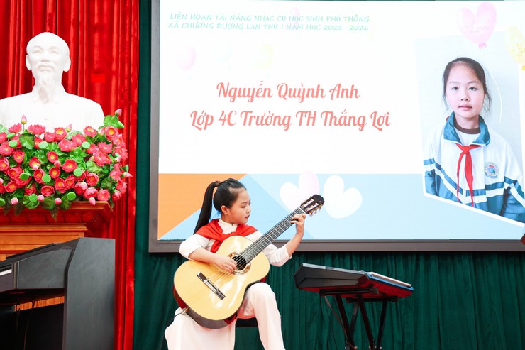 Liên hoan tài năng nhạc cụ học sinh phổ thông xã Chương Dương lần thứ I năm 2025
- Ảnh 4.