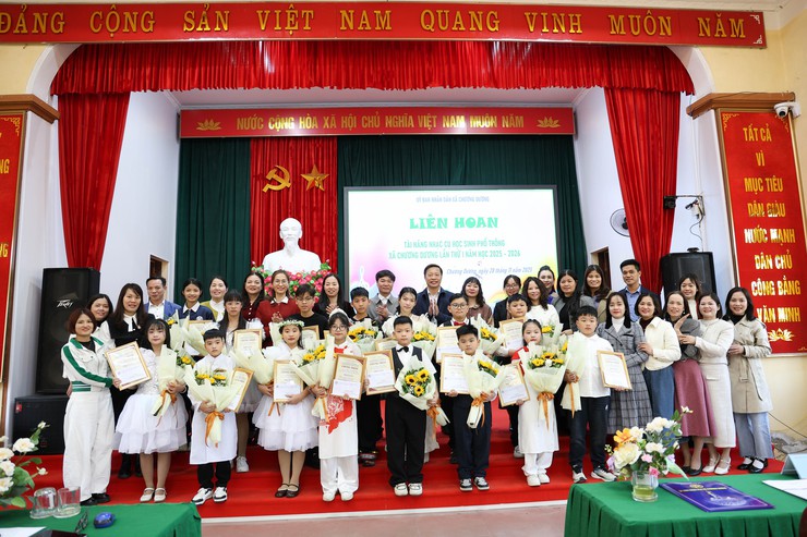 Liên hoan tài năng nhạc cụ học sinh phổ thông xã Chương Dương lần thứ I năm 2025
- Ảnh 7.