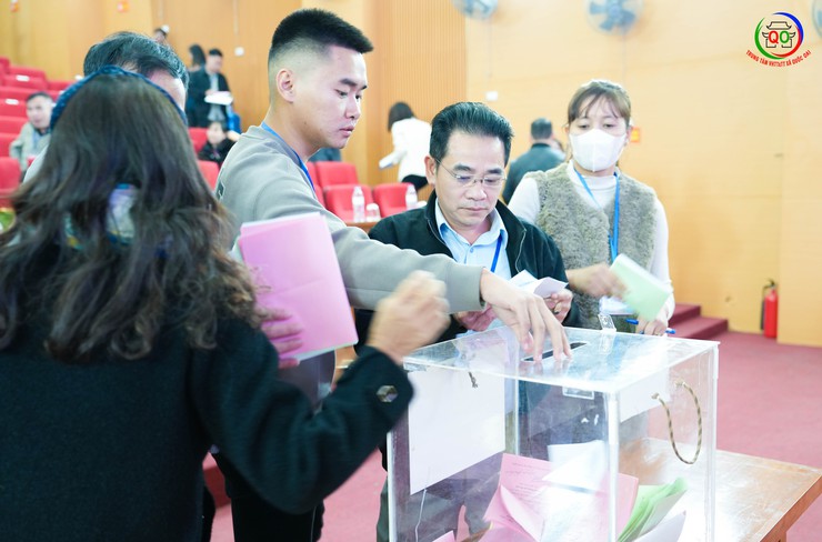 Xã Quốc Oai tổ chức thành công phiên đấu giá quyền sử dụng đất đầu tiên sau sáp nhập chính quyền địa phương 2 cấp- Ảnh 8.