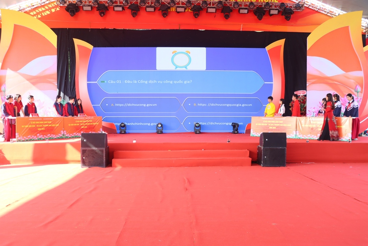 Cuộc thi “Tìm hiểu về Cải cách hành chính, Chuyển đổi số gắn với phát triển văn hóa, du lịch, thương mại, làng nghề” trên địa bàn xã Phú Xuyên.- Ảnh 6.