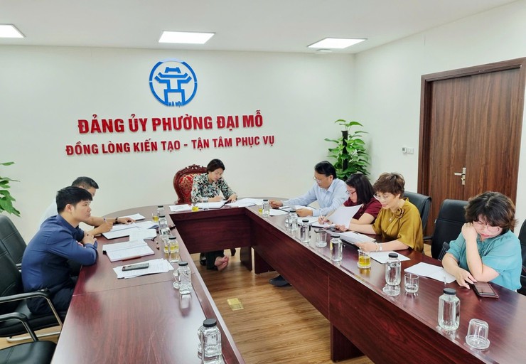 Ban Kinh tế - Ngân sách Hội đồng Nhân dân phường Đại Mỗ khảo sát việc thực hiện Nghị quyết của Hội đồng nhân dân phường - Ảnh 1.
