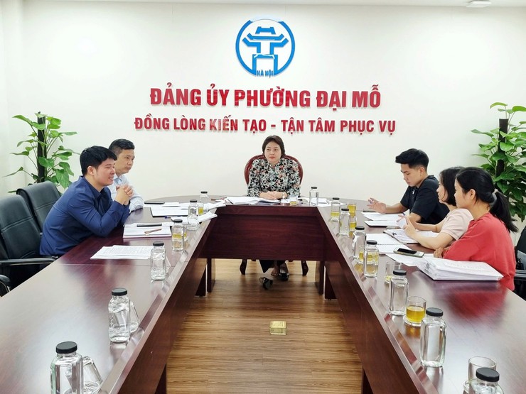 Ban Kinh tế - Ngân sách Hội đồng Nhân dân phường Đại Mỗ khảo sát việc thực hiện Nghị quyết của Hội đồng nhân dân phường - Ảnh 2.