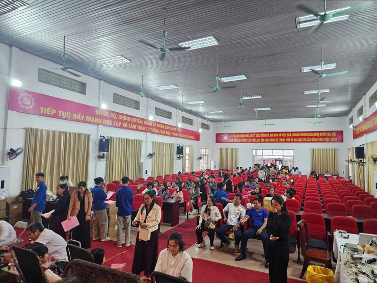 XÃ ĐA PHÚC - NGÀY HỘI HIẾN MÁU TÌNH NGUYỆN NĂM 2025- Ảnh 1.