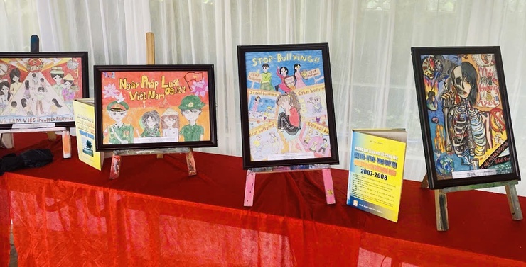 Xã Phú Xuyên tổ chức lễ phát động hưởng ứng 
“Ngày Pháp luật nước Cộng hòa xã hội chủ nghĩa Việt Nam năm 2025” 
- Ảnh 14.