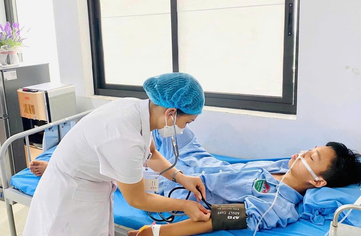 Khoa Ngoại Tổng hợp, BVĐK Ba Vì: Đưa kỹ thuật cao đến gần hơn với người dân- Ảnh 2.