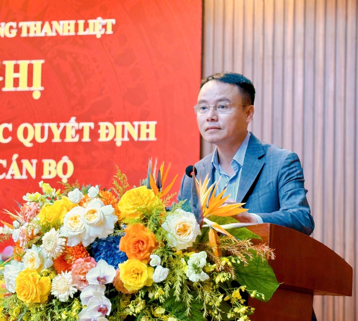 Phường Thanh Liệt: Công bố và trao các quyết định về công tác cán bộ- Ảnh 2.