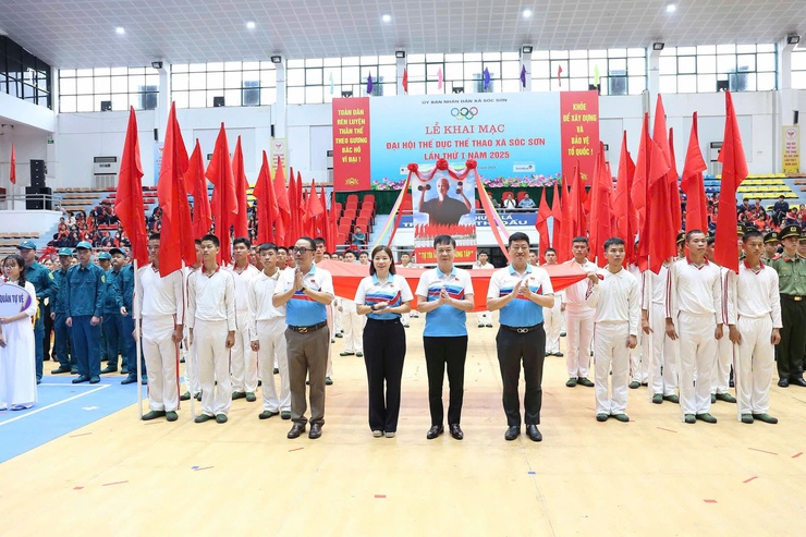 XÃ SÓC SƠN TƯNG BỪNG KHAI MẠC ĐẠI HỘI THỂ DỤC THỂ THAO LẦN THỨ NHẤT NĂM 2025.- Ảnh 1.