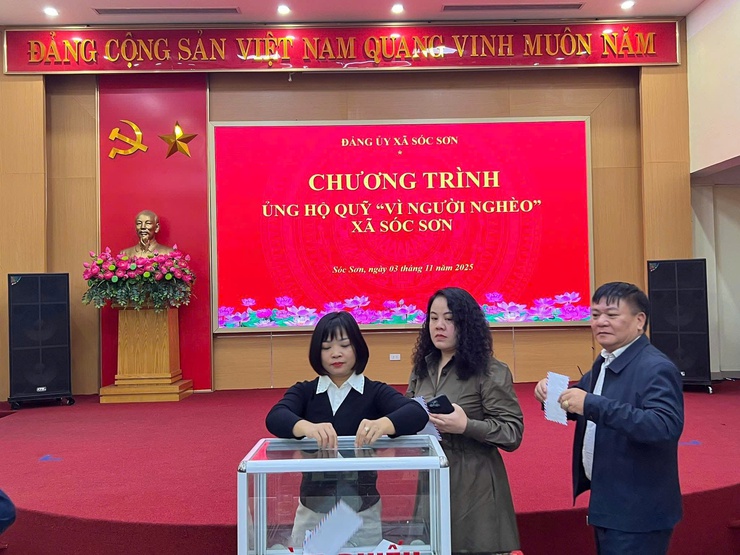 ĐẢNG ỦY CÁC CƠ QUAN ĐẢNG XÃ SÓC SƠN TỔ CHỨC LỄ CHÀO CỜ, ỦNG HỘ QUỸ “VÌ NGƯỜI NGHÈO” VÀ TRIỂN KHAI NHIỆM VỤ THÁNG 11- Ảnh 4.