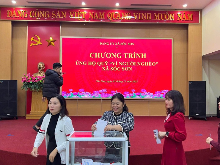 ĐẢNG ỦY CÁC CƠ QUAN ĐẢNG XÃ SÓC SƠN TỔ CHỨC LỄ CHÀO CỜ, ỦNG HỘ QUỸ “VÌ NGƯỜI NGHÈO” VÀ TRIỂN KHAI NHIỆM VỤ THÁNG 11- Ảnh 5.