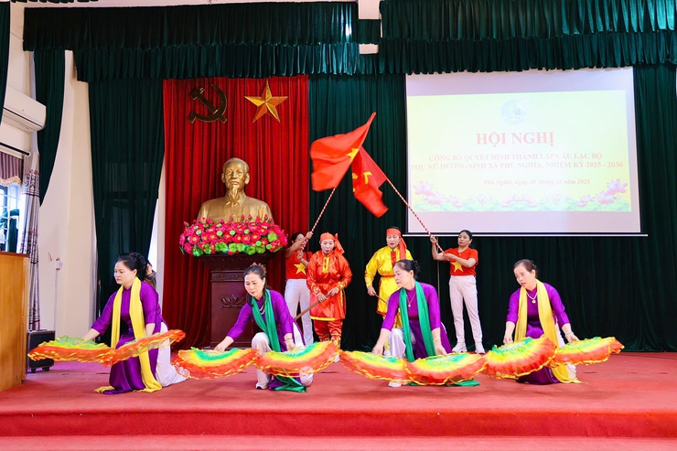 Hội LHPN xã Phú Nghĩa: Công bố quyết định thành lập Câu lạc bộ Phụ nữ dưỡng sinh nhiệm kỳ 2025 - 2030- Ảnh 7.