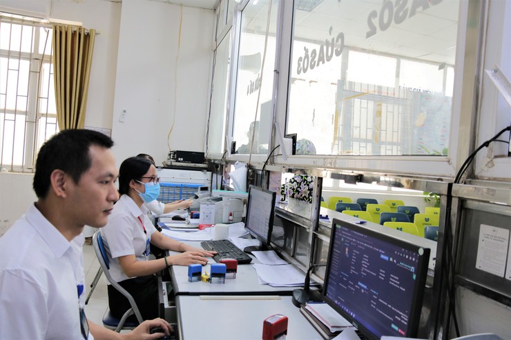 Tăng cường cải cách hành chính, hướng tới đáp ứng cao nhất sự hài lòng của người bệnh- Ảnh 2.