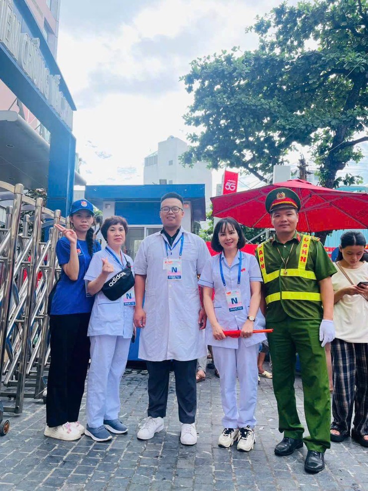 Trạm Y tế phường Đống Đa kích hoạt toàn lực, phục vụ đại lễ A80- Ảnh 2.