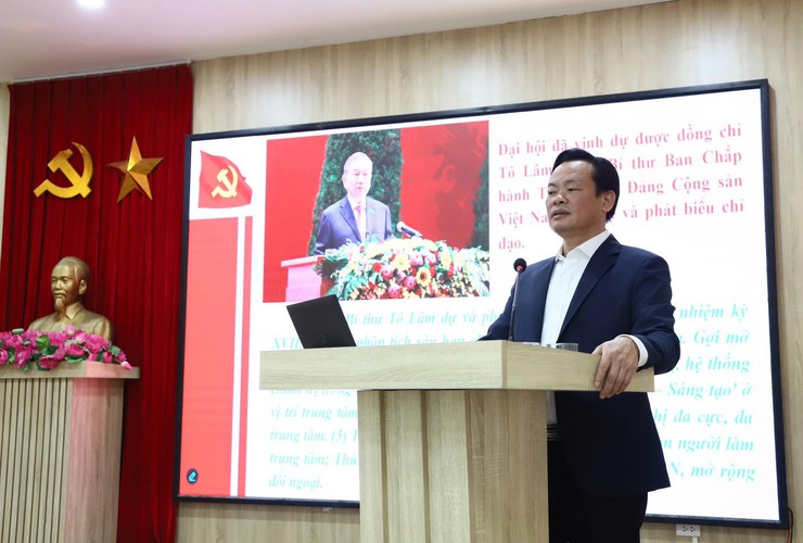 PHƯỜNG HỒNG HÀ TỔ CHỨC HỘI NGHỊ HỌC TẬP, TRIỂN KHAI NGHỊ QUYẾT ĐẠI HỘI ĐẢNG BỘ LẦN THỨ I - Ảnh 1.