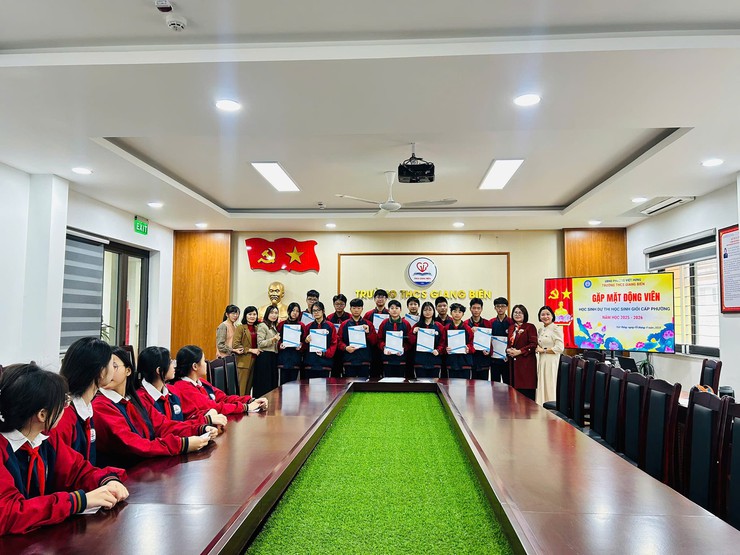 Tự hào và vinh dự: Buổi gặp mặt đội tuyển học sinh giỏi cấp phường năm học 2025 - 2026- Ảnh 5.