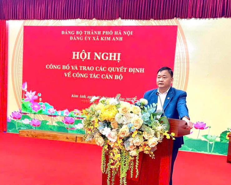 Đảng ủy xã Kim  Anh công bố các quyết định về công tác cán bộ- Ảnh 6.