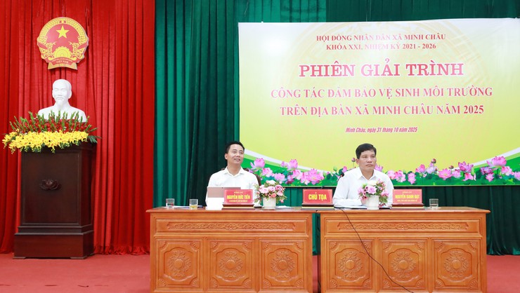 Xã Minh Châu tổ chức phiên giải trình về công tác đảm bảo vệ sinh môi trường năm 2025- Ảnh 1.