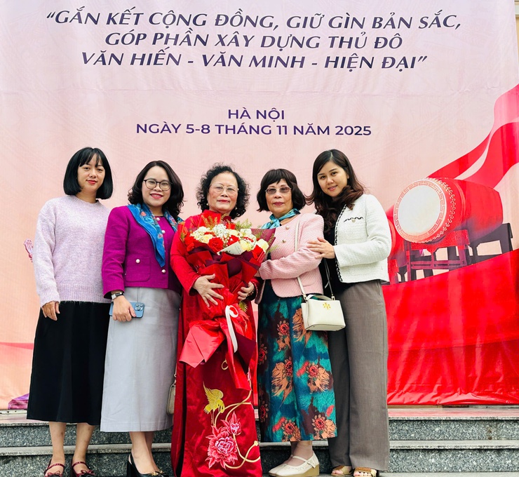 PHƯỜNG CỬA NAM THAM GIA LIÊN HOAN THÔN, TỔ DÂN PHỐ TIÊU BIỂU THÀNH PHỐ HÀ NỘI NĂM 2025- Ảnh 4.