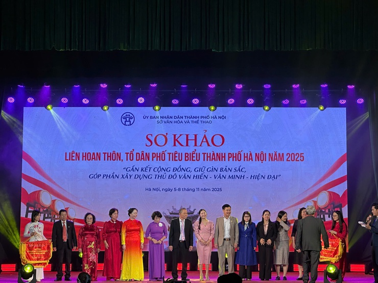 PHƯỜNG CỬA NAM THAM GIA LIÊN HOAN THÔN, TỔ DÂN PHỐ TIÊU BIỂU THÀNH PHỐ HÀ NỘI NĂM 2025- Ảnh 2.