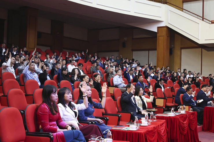 HĐND xã Thường Tín tổ chức Kỳ họp chuyên đề và Phiên giải trình năm 2025- Ảnh 3.