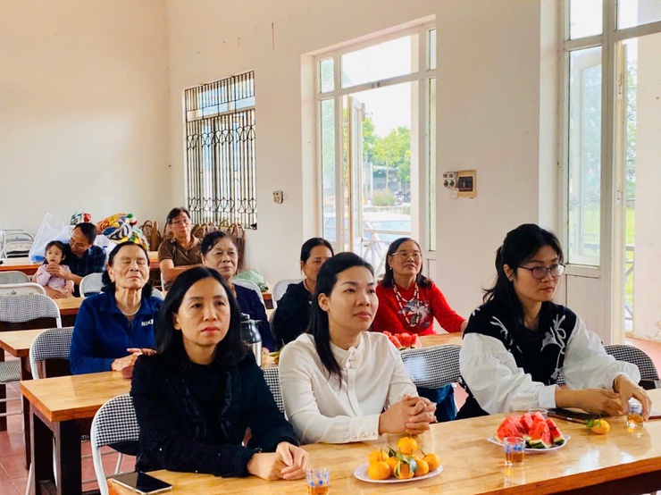 Xã Thượng Phúc tích cực chuẩn bị cho "Liên hoan Thôn, Tổ dân phố văn hóa tiêu biểu" thành phố Hà Nội năm 2025- Ảnh 2.