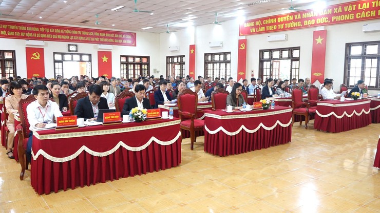 Hội nghị đối thoại  trực tiếp giữa người đứng đầu cấp ủy, chính quyền với đại diện Nhân dân xã Vật Lại năm 2025- Ảnh 1.