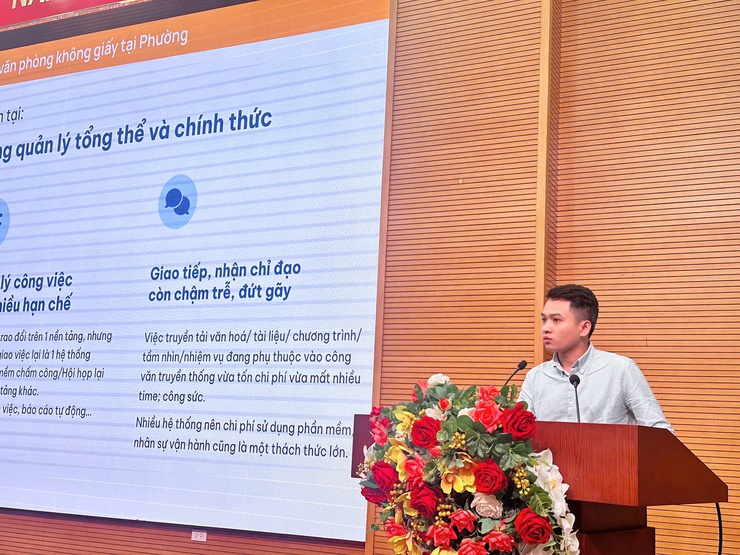 Thí điểm phần mềm "Văn phòng không giấy tờ" GapoWork trên địa bàn phường- Ảnh 1.