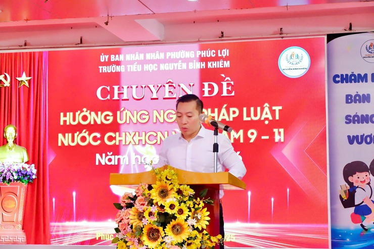 Trường Tiểu học Nguyễn Bỉnh Khiêm tổ chức chuyên đề Hưởng ứng Ngày Pháp luật Nước Cộng hòa Xã hội Chủ nghĩa Việt Nam năm 2025- Ảnh 2.