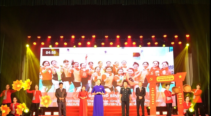 Phường Chương Mỹ hoàn thành xuất sắc phần dự thi tại Liên hoan “Thôn, tổ dân phố văn hóa tiêu biểu” Thành phố Hà Nội năm 2025- Ảnh 3.