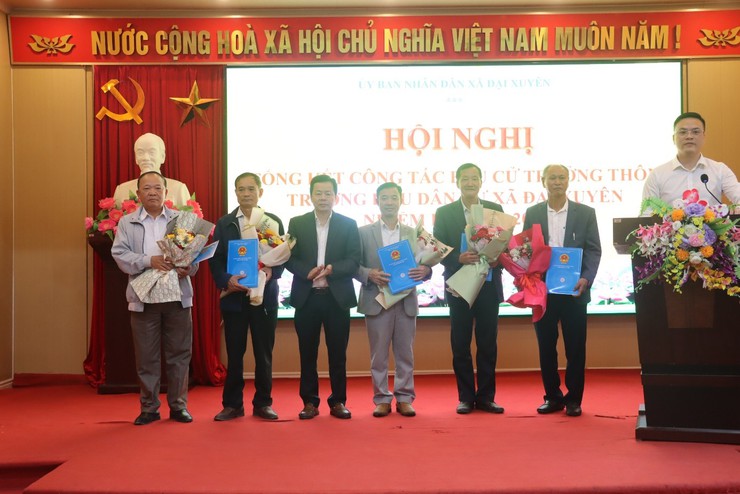 Đại Xuyên tổ chức thành công cuộc bầu cử trưởng thôn, trưởng khu dân cư, nhiệm kỳ 2025 - 2028- Ảnh 4.