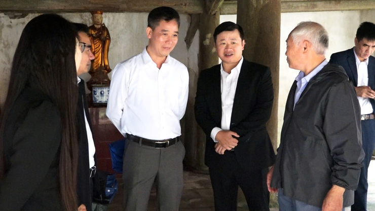 THƯỜNG TRỰC ĐẢNG ỦY XÃ DÂN HÒA KHẢO SÁT THỰC TẾ CÁC ĐIỂM DI TÍCH LỊCH SỬ TRÊN ĐỊA BÀN- Ảnh 6.