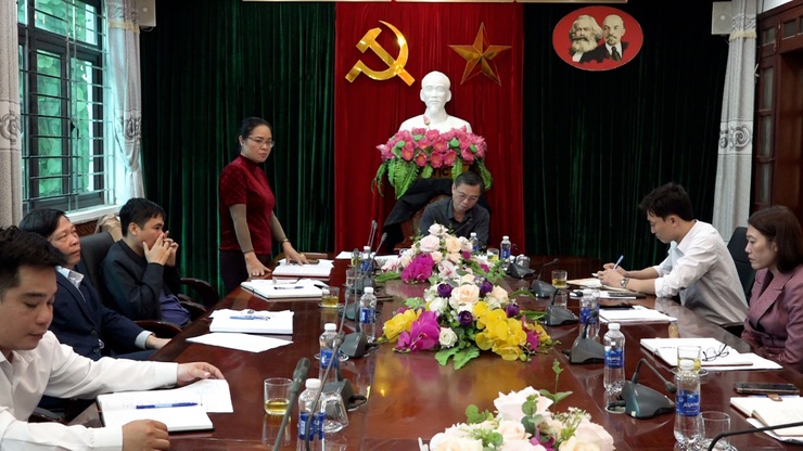 Thường trực Đảng ủy xã Mỹ Đức giao ban với Uỷ ban MTTQ và các tổ chức chính trị - xã hội để đánh giá kết quả 4 tháng sau khi thực hiện mô hình chính quyền địa phương 2 cấp- Ảnh 3.