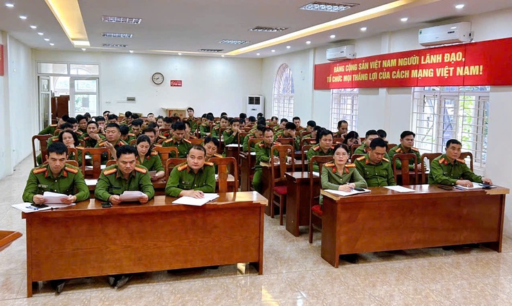 Công an phường Thanh Liệt: Phát động phong trào thi đua Ba nhất “Kỷ luật nhất – Trung thành nhất – Gần dân nhất- Ảnh 2.