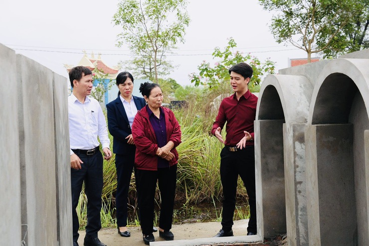 Giám sát công tác quản lý nghĩa trang nhân dân và công tác thu chi hoạt động văn hóa tại thôn Phù Lưu Thượng và thôn Thanh Bồ- Ảnh 5.