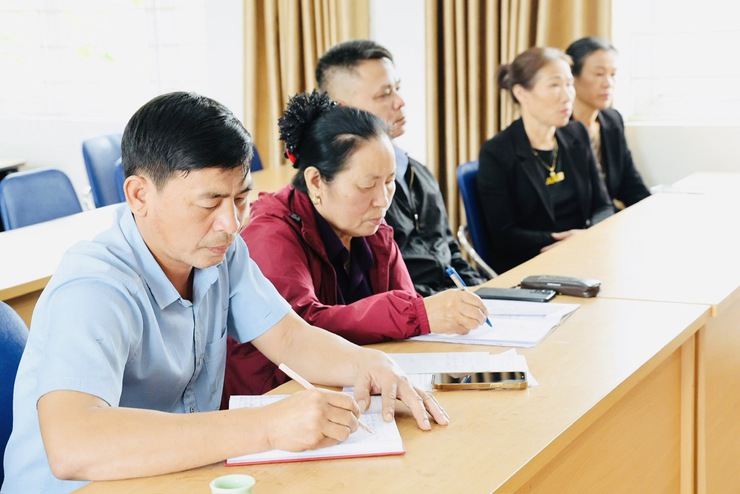 Giám sát công tác quản lý nghĩa trang nhân dân và công tác thu chi hoạt động văn hóa tại thôn Phù Lưu Thượng và thôn Thanh Bồ- Ảnh 7.