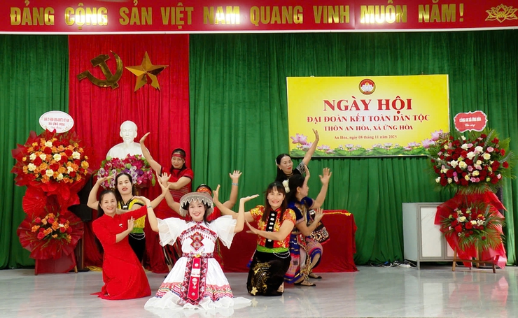 THÔN AN HÒA TỔ CHỨC NGÀY HỘI ĐẠI ĐOÀN KẾT TOÀN DÂN TỘC NĂM 2025- Ảnh 1.