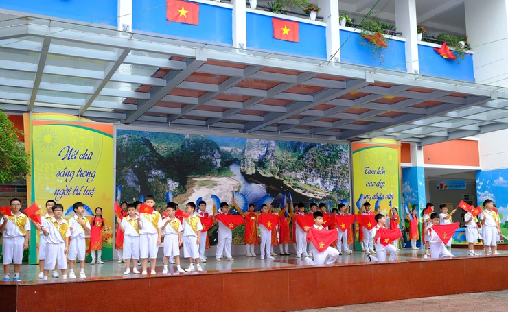 PHƯỜNG KIM LIÊN TỔ CHỨC HOẠT ĐỘNG HƯỞNG ỨNG “NGÀY PHÁP LUẬT NƯỚC CỘNG HÒA XÃ HỘI CHỦ NGHĨA VIỆT NAM” NĂM 2025- Ảnh 3.