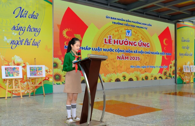 PHƯỜNG KIM LIÊN TỔ CHỨC HOẠT ĐỘNG HƯỞNG ỨNG “NGÀY PHÁP LUẬT NƯỚC CỘNG HÒA XÃ HỘI CHỦ NGHĨA VIỆT NAM” NĂM 2025- Ảnh 6.