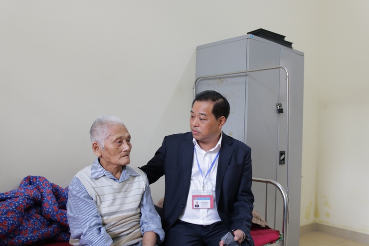 Gắn cải cách công vụ, hành chính với chất lượng chăm sóc, nuôi dưỡng người cao tuổi và trẻ em tại Trung tâm Bảo trợ xã hội 3 Hà Nội- Ảnh 3.