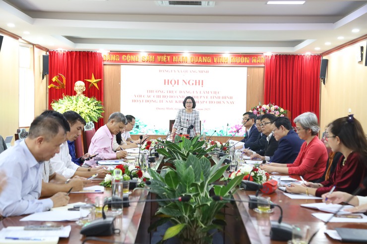 Thường trực Đảng ủy xã Quang Minh làm việc với các chi bộ doanh nghiệp ngoài khu vực nhà nước- Ảnh 1.