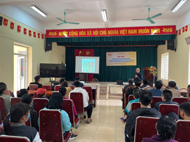 Hội thảo thiết kế mẫu sản phẩm thủ công mỹ nghệ và phát triển văn hóa thiết kế sáng tạo cho các cơ sở sản xuất kinh doanh sản phẩm làng nghề kết hợp du lịch- Ảnh 3.