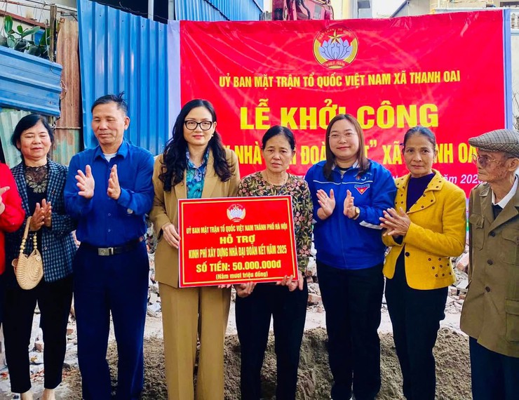 Xã Thanh Oai: Khởi công xây dựng Nhà Đại đoàn kết cho người dân có hoàn cảnh khó khăn- Ảnh 2.