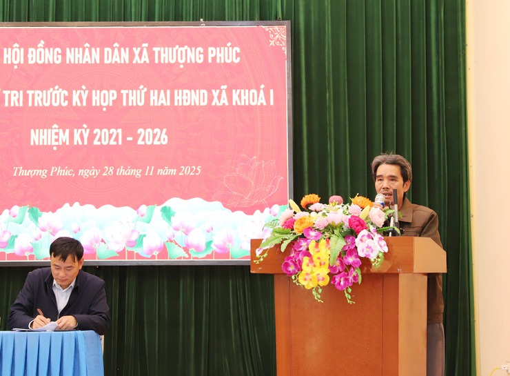 Tổ đại biểu HĐND xã do Đồng chí Lương Văn Tú – Phó Chủ tịch HĐND xã làm Tổ trưởng tiếp xúc cử tri các Thôn thuộc xã Dũng Tiến cũ- Ảnh 2.